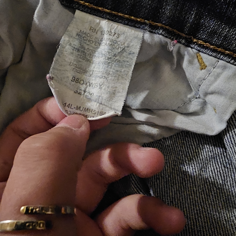 Jeans - Picture 3 of 3